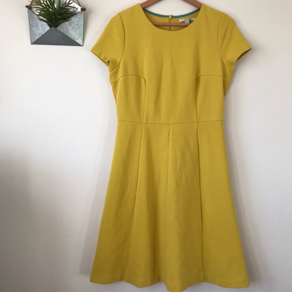 Boden Dresses & Skirts - ✨ Boden Yellow Ribbed Ponte Dress ✨